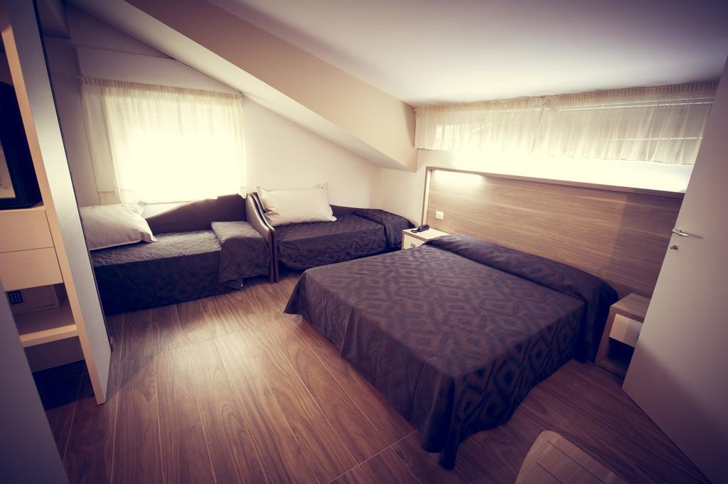 Hotel Fini ซานโจวานนี โรตอนโด ภายนอก รูปภาพ