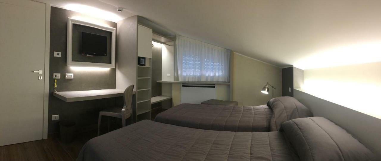 Hotel Fini ซานโจวานนี โรตอนโด ภายนอก รูปภาพ